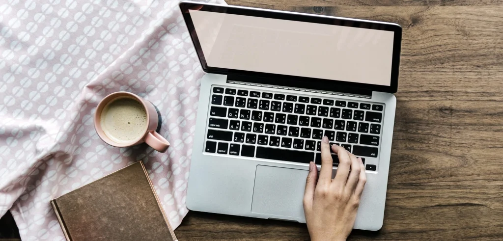 How to Choose the Right Ghostwriting Partner